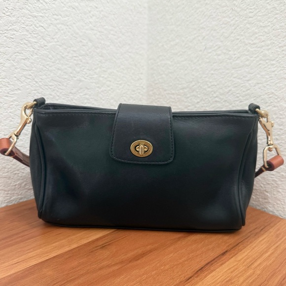 Vintage Y2K COACH 9154 Legacy Demi TurnLock Black Leather Crossbody Bag READ - Picture 1 of 16